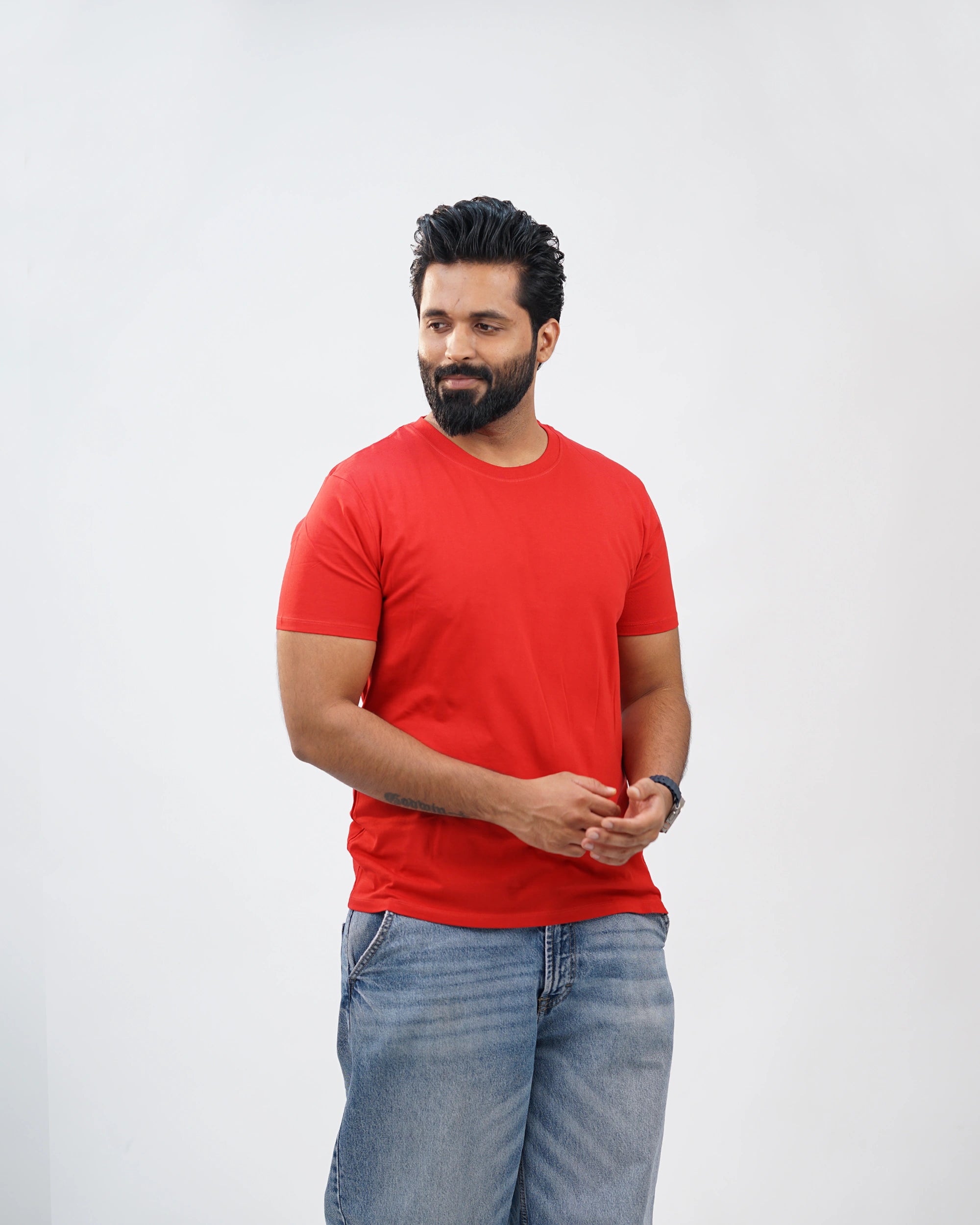 Red Round Neck Tees for Men